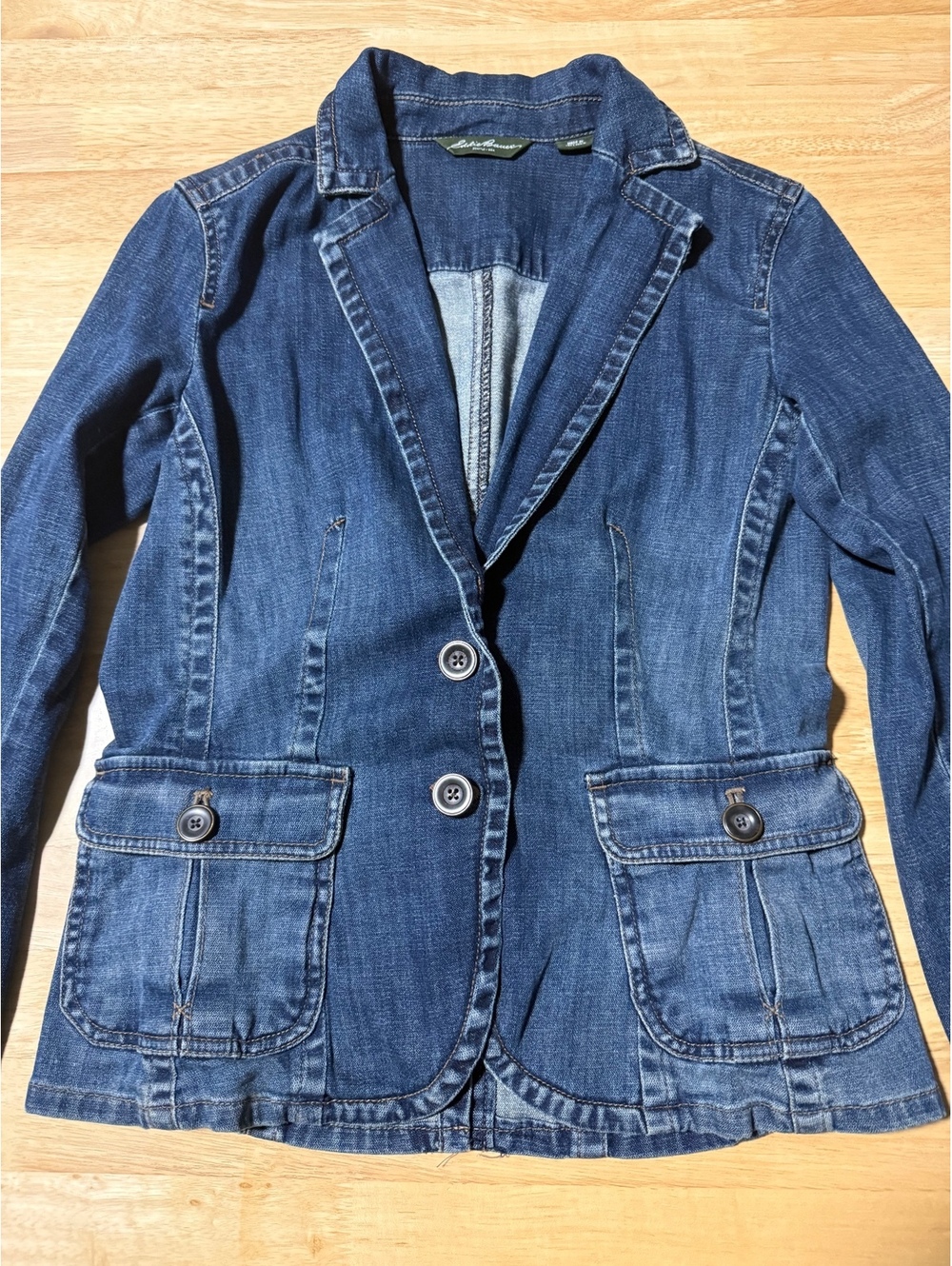 Eddie Bauer Women’s Small Stretch Denim Blazer Two Button Utility Pockets